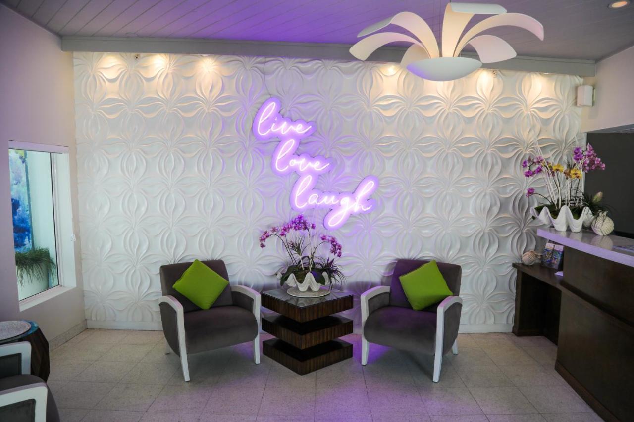 Orchid Key Inn - Adults Only Кі-Вест Екстер'єр фото