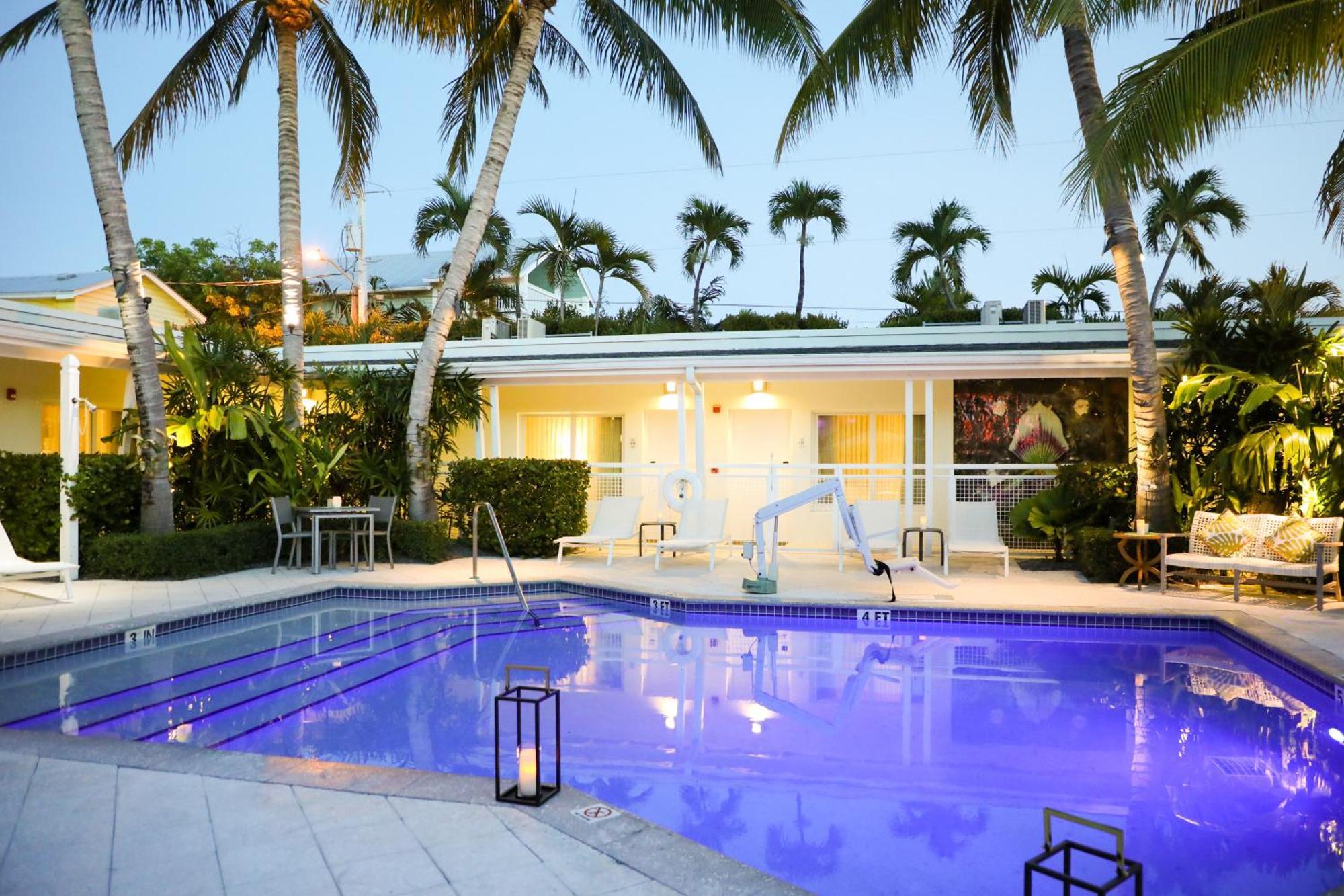 Orchid Key Inn - Adults Only Кі-Вест Екстер'єр фото